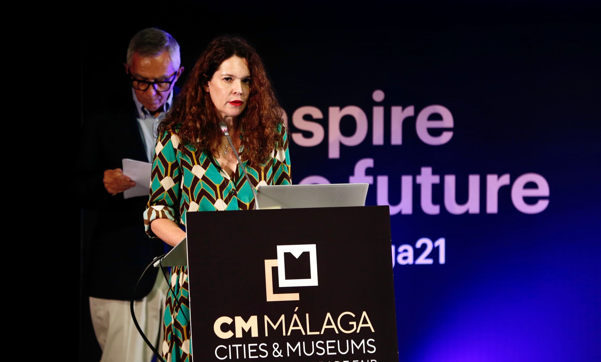 El foro internacional reúne este lunes y martes en el Palacio de Ferias de la capital a un millar de profesionales del sector cultural para debatir sobre cuestiones como los retos que plantea la digitalización de las instituciones artísticas o las nuevas relaciones que estas entidades empiezan a desarrollar con sus audiencias y sus entornos urbanos.