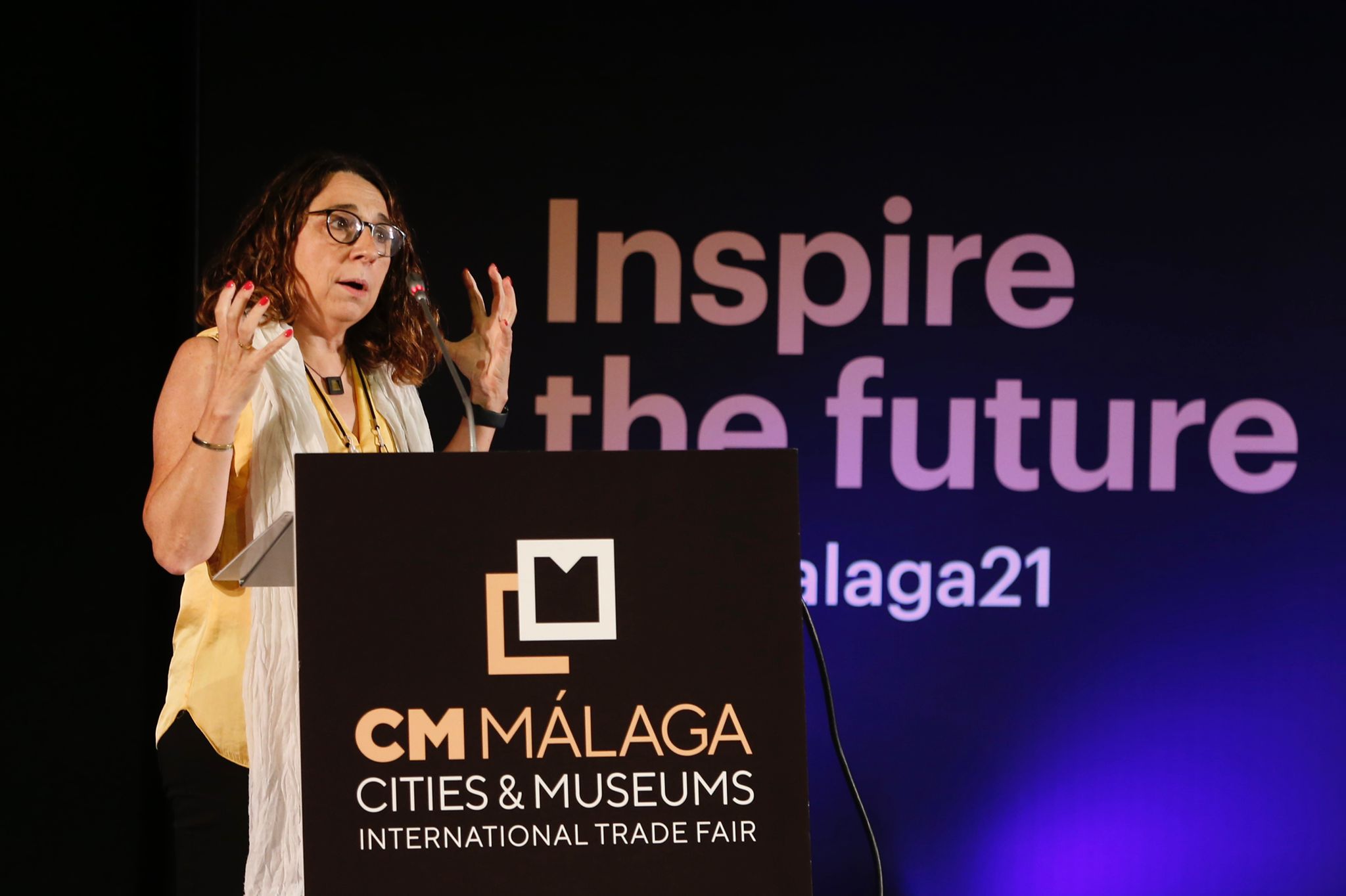 El foro internacional reúne este lunes y martes en el Palacio de Ferias de la capital a un millar de profesionales del sector cultural para debatir sobre cuestiones como los retos que plantea la digitalización de las instituciones artísticas o las nuevas relaciones que estas entidades empiezan a desarrollar con sus audiencias y sus entornos urbanos.