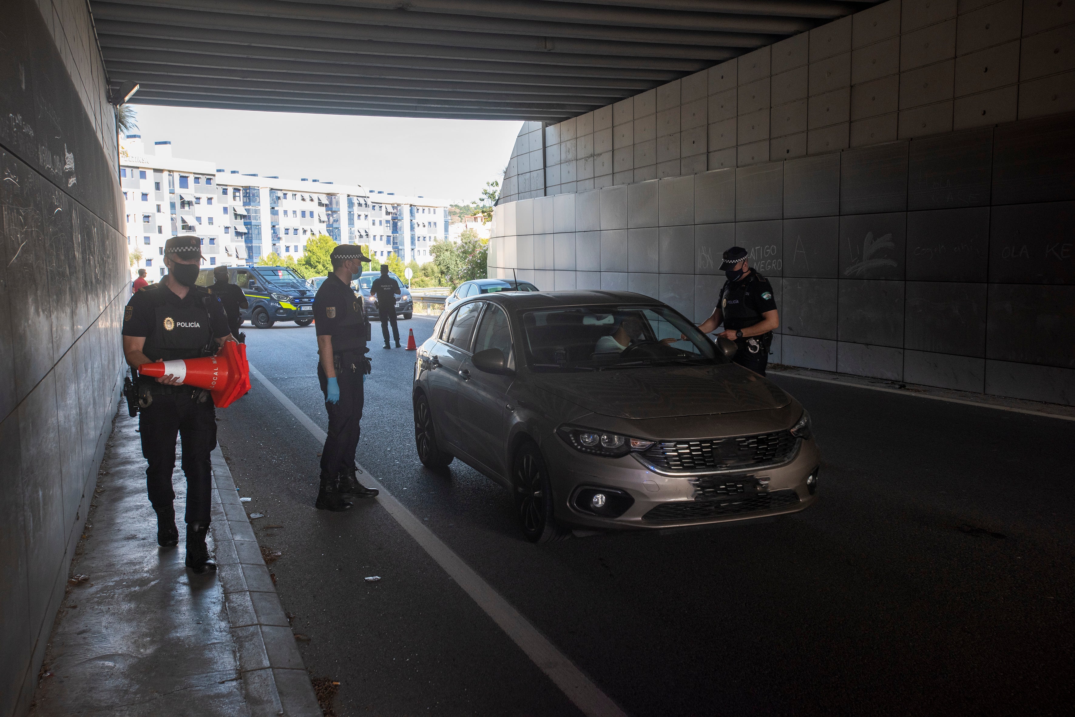 El Grupo Operativo de Apoyo de La Policía Local está formado por medio centenar de efectivos que se enfrentan a las situaciones de máxima exigencia en materia de seguridad en la capital malagueña