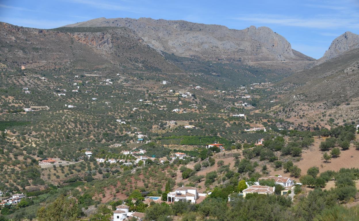 Viviendas diseminadas en el término municipal del Alcaucín. 