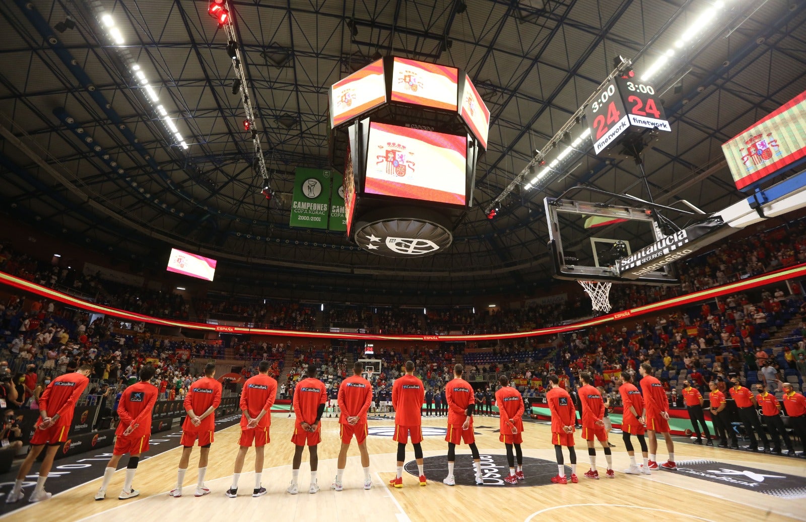 El Martín Carpena se convierte en talismán para una Selección con Pau Gasol como principal atractivo (86-77)