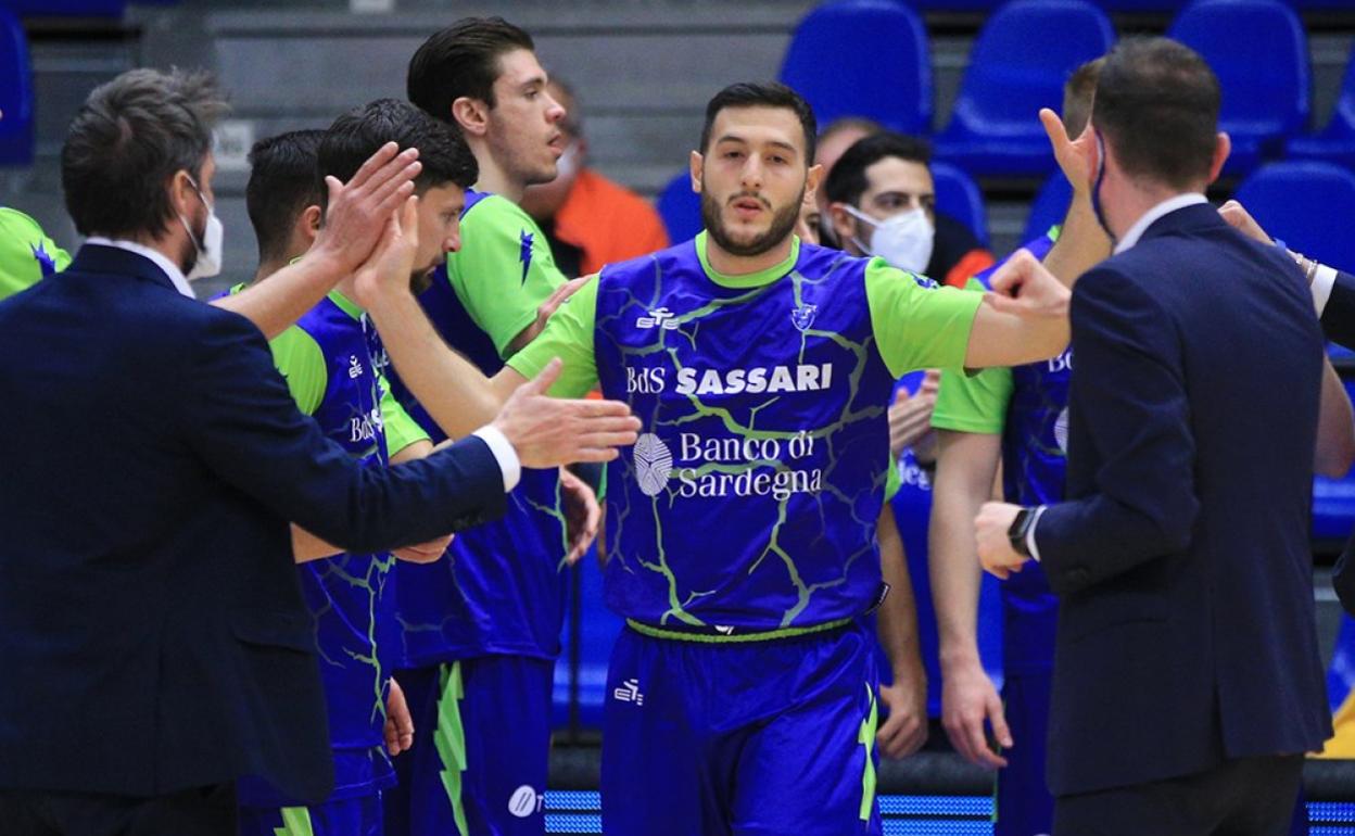 Marco Spissu, durante una presentación con el Sassari. 