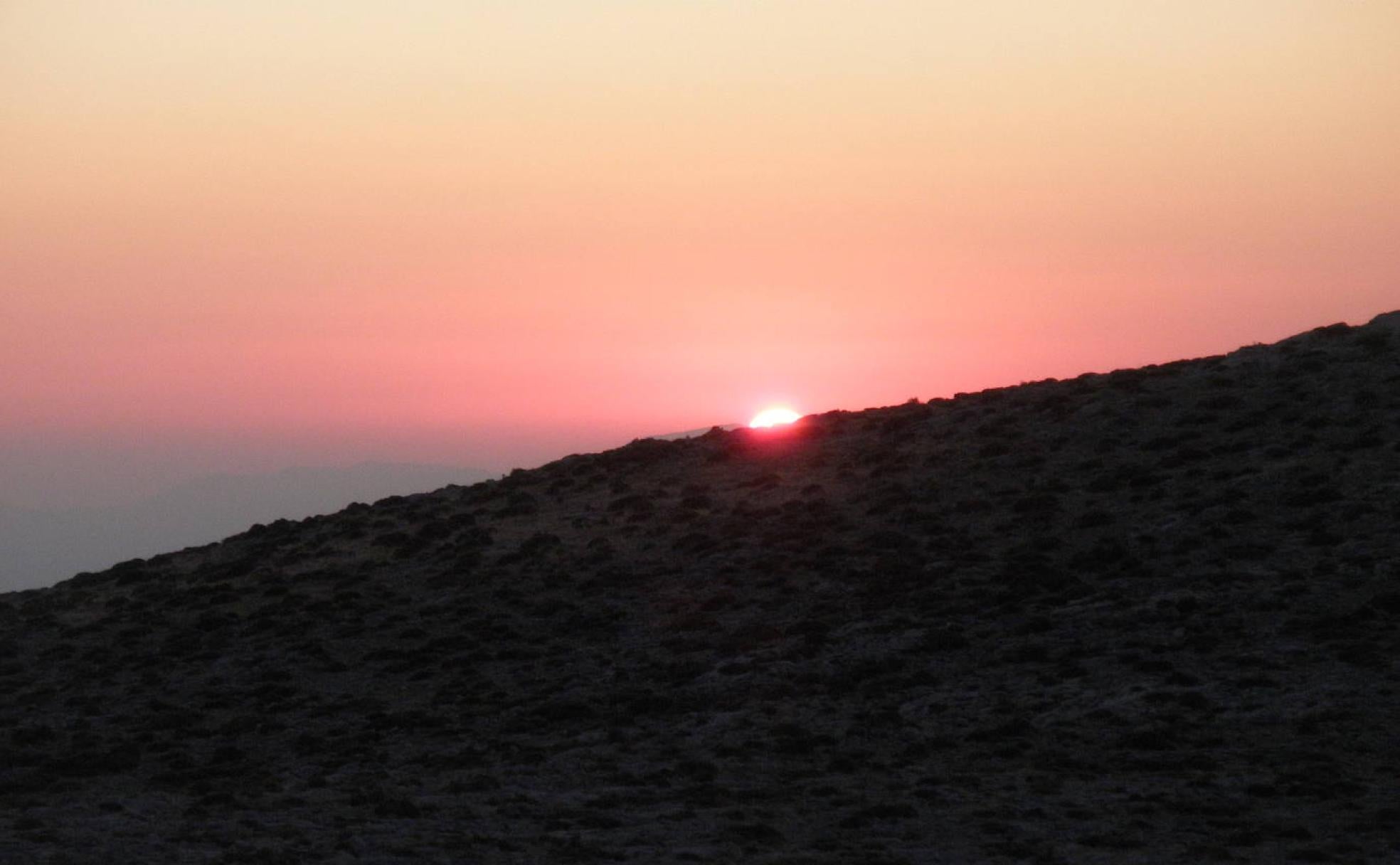 Las rutas nocturnas pueden ser idóneas para ver amaneceres