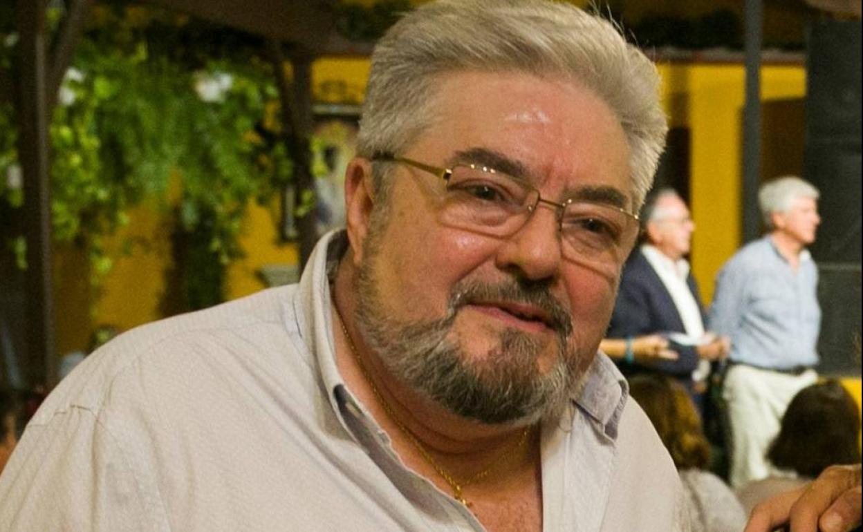 Fallece el médico traumatólogo Javier Castilla a los 74 años