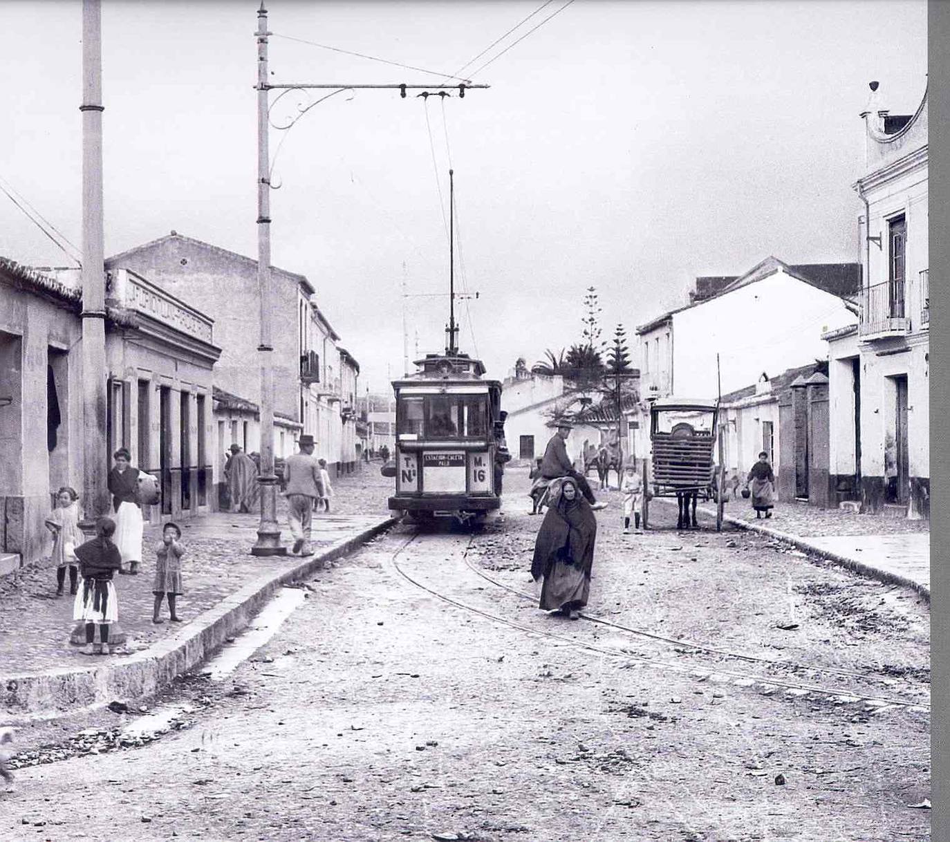 Tranvía nº 16 en El Palo. Archivo Francisco Arias