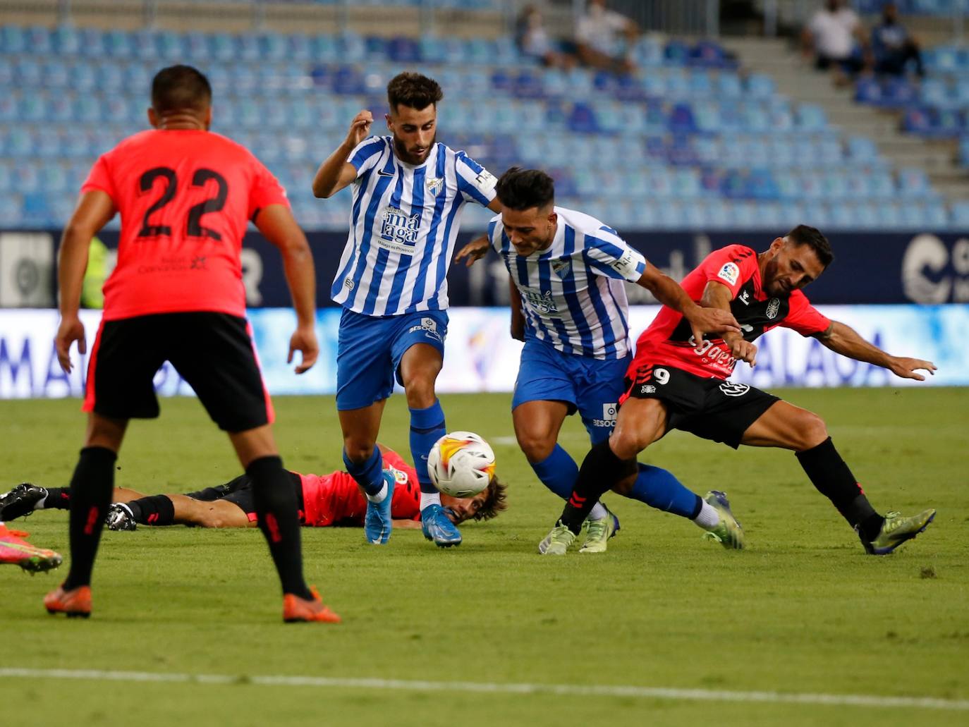 El Málaga despidió la pretemporada con una derrota 