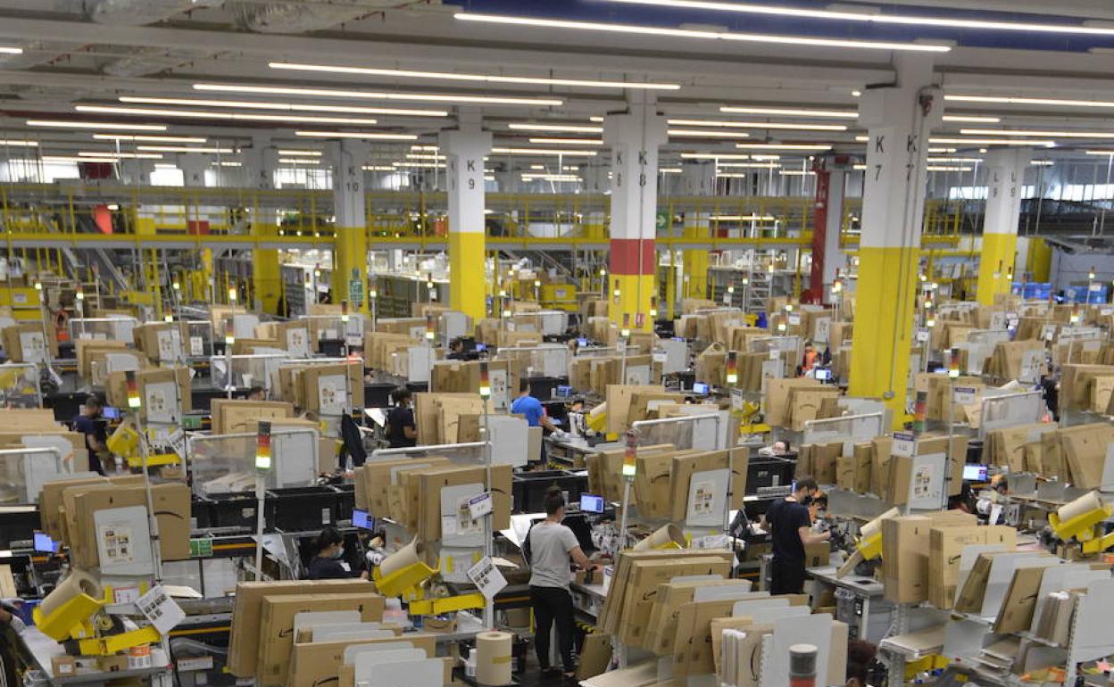 Centro logístico de Apple en Barcelona. 