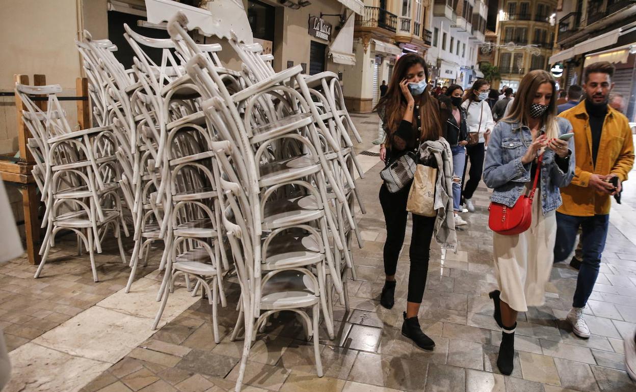 Coronavirus Andalucía: Ningún gran municipio andaluz está en riesgo de que la Junta solicite el toque de queda