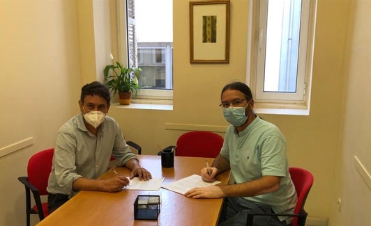 Rafael Ventura e Isaac Agudo firman la EBT Decentralized Security. 