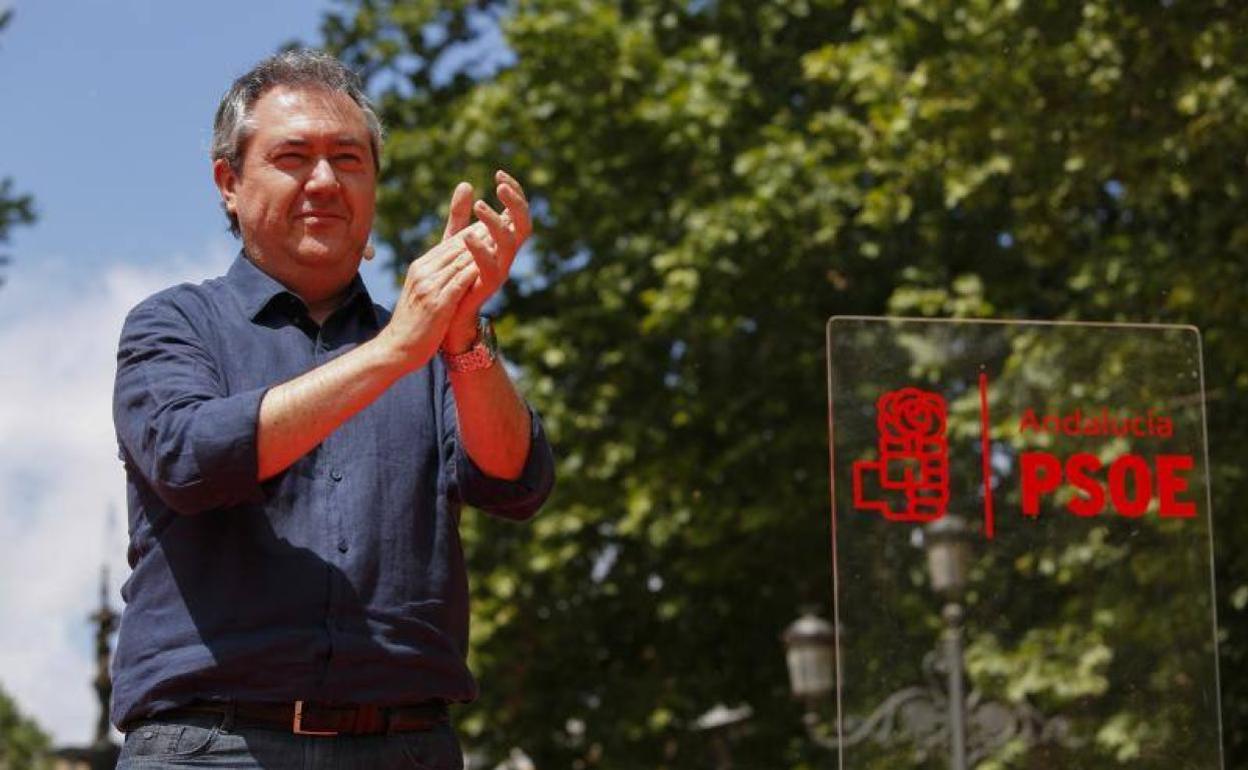 Una imagen de archivo de Juan Espadas, tomada durante un acto de campaña de las últimas primarias del PSOE-A. 