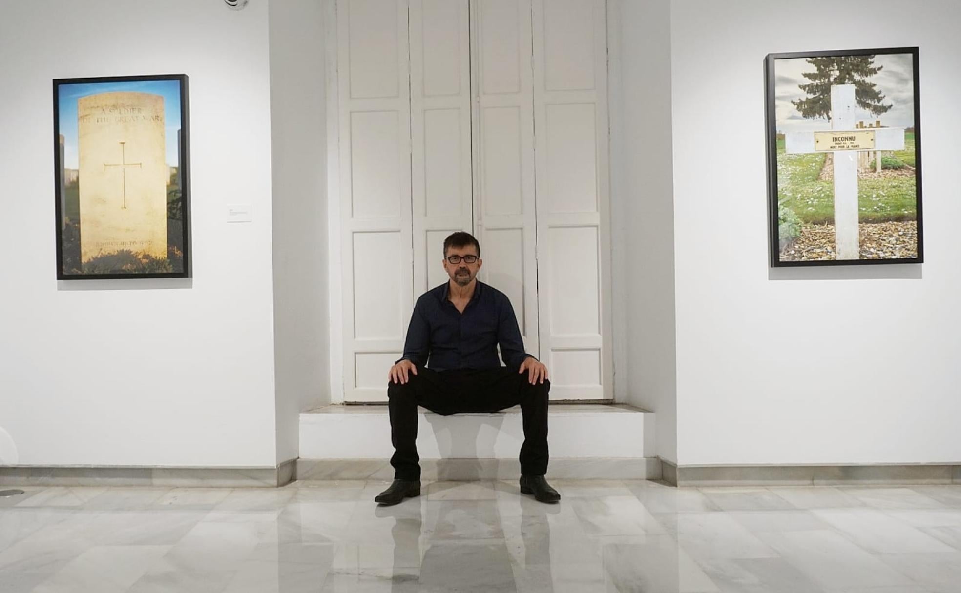El artista Carlos Canal presenta 'Tombés' en el Archivo Municipal. 