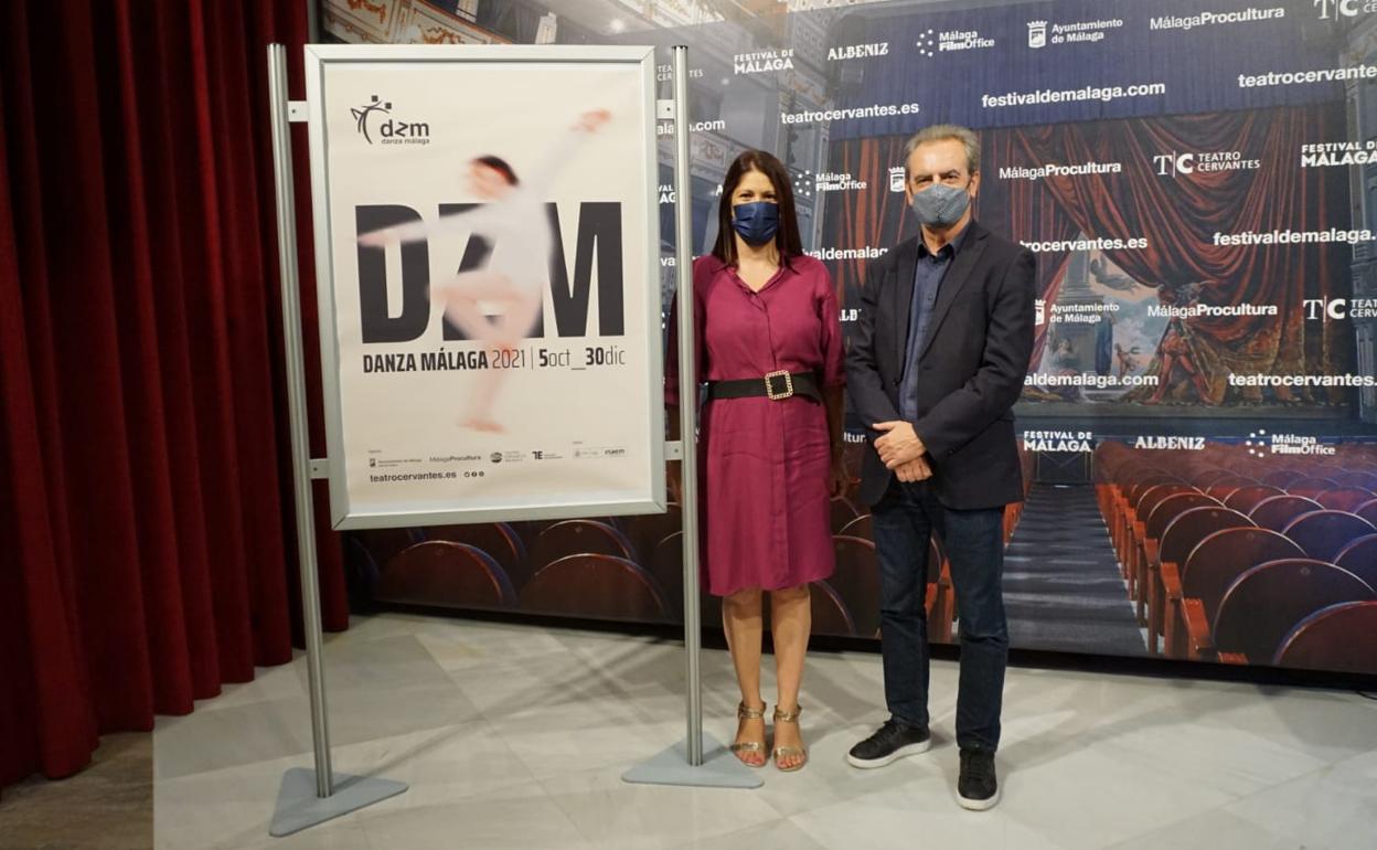 Noelia Losada y Juan Antonio Vigar han presentado este miércoles las agendas del Cervantes y el Echegaray. 