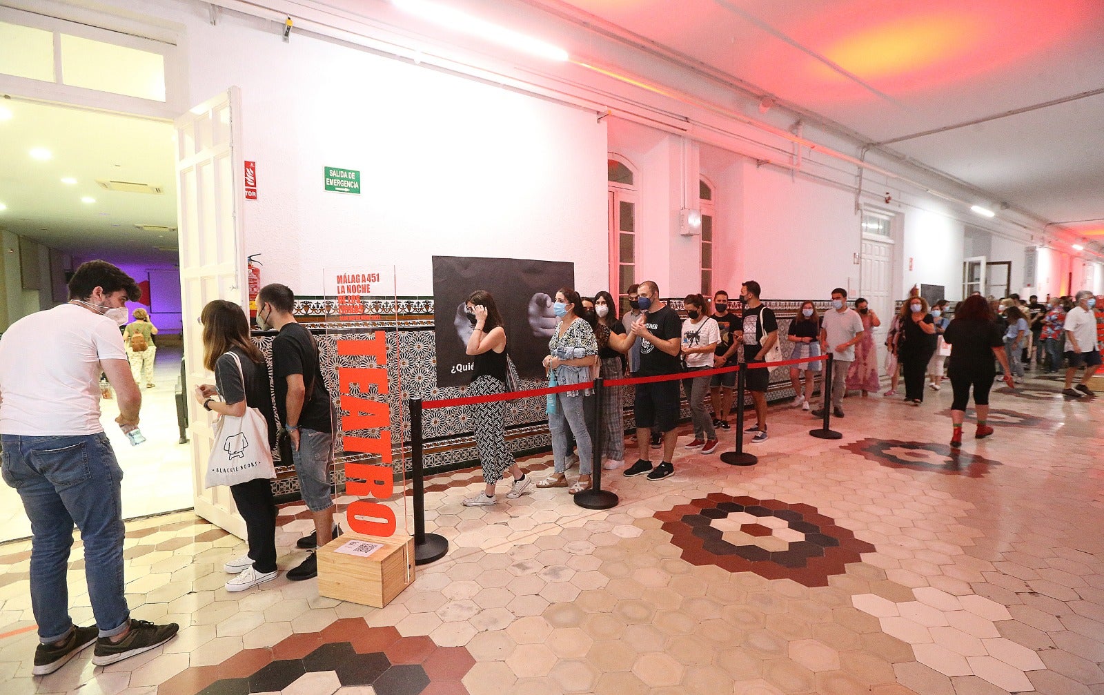 Celebración de la sexta Noche de los Libros. 