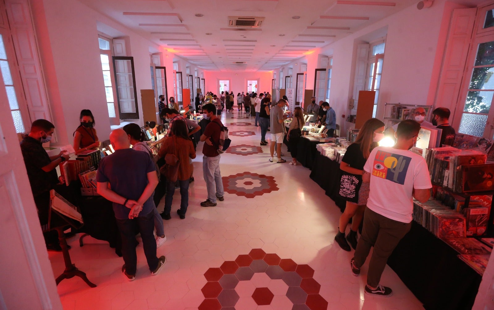 Celebración de la sexta Noche de los Libros. 