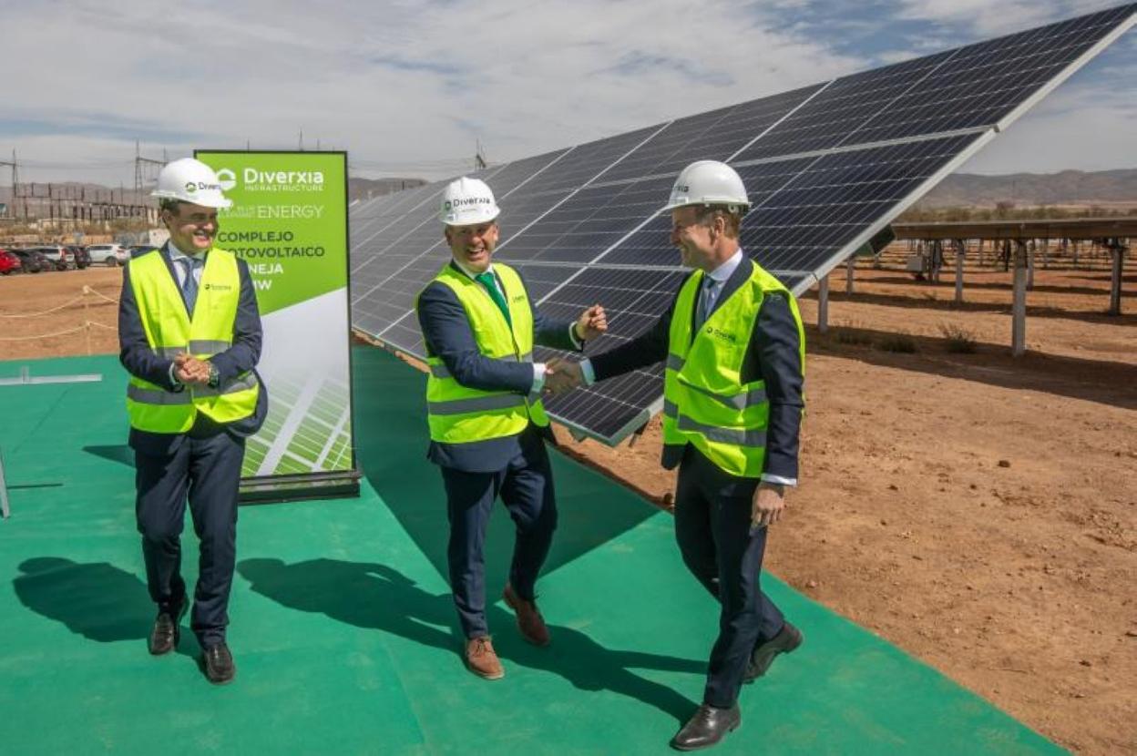 Diverxia invierte 110 millones en el mayor parque fotovoltaico de Granada