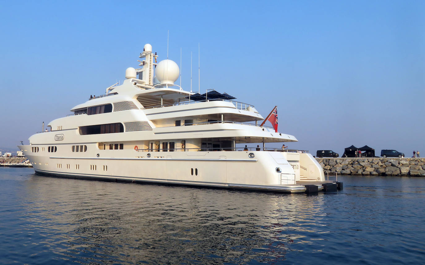 Fotos: Rodaje de &#039;The Crown&#039; en Puerto Banús