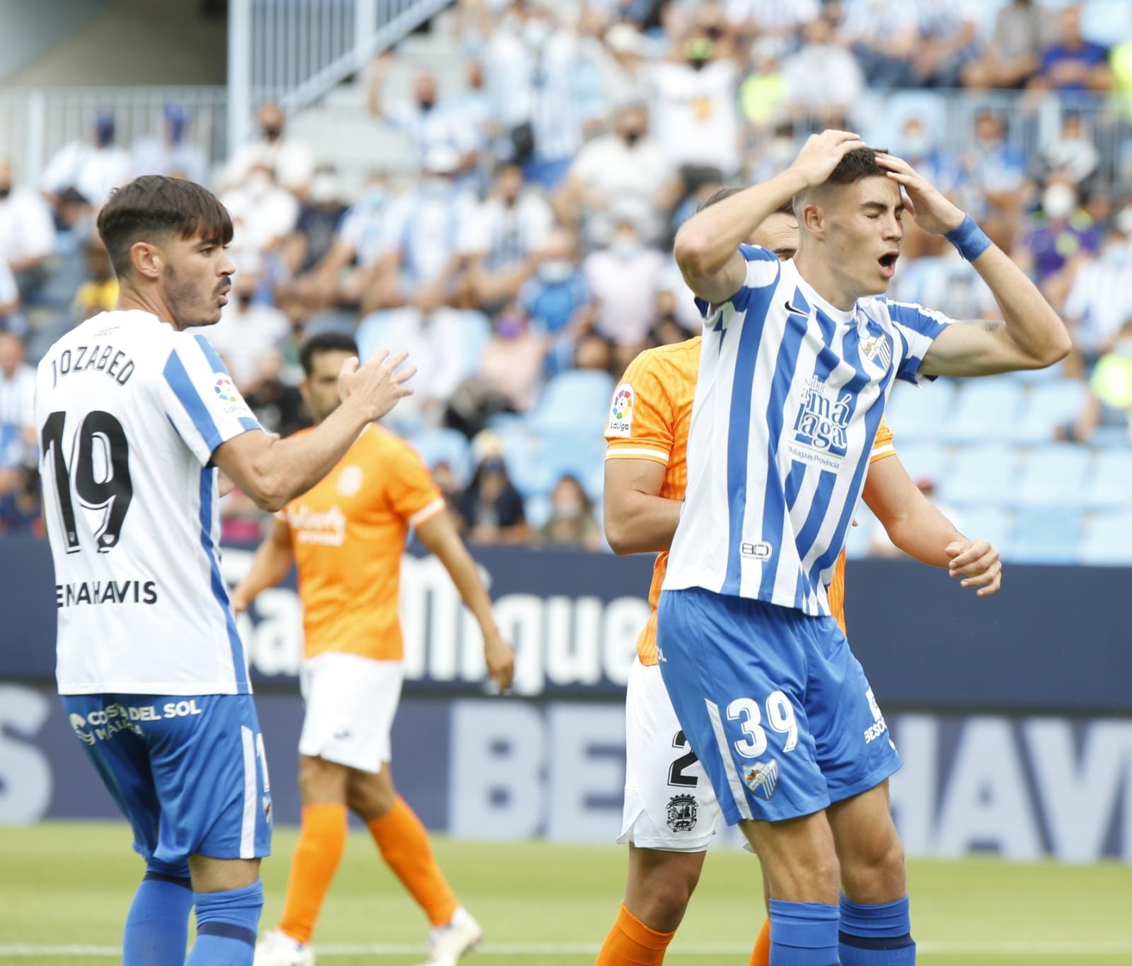 La Rosaleda acogió el encuentro sin restricciones de aforo por el covid-19 