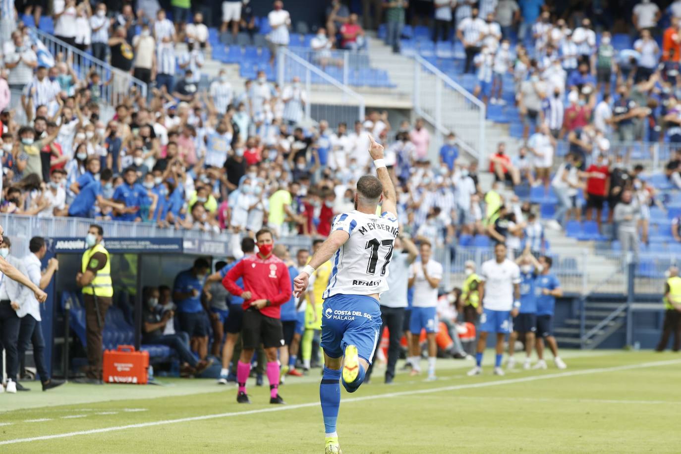 La Rosaleda acogió el encuentro sin restricciones de aforo por el covid-19 