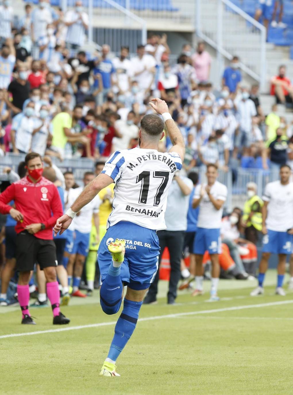 La Rosaleda acogió el encuentro sin restricciones de aforo por el covid-19 