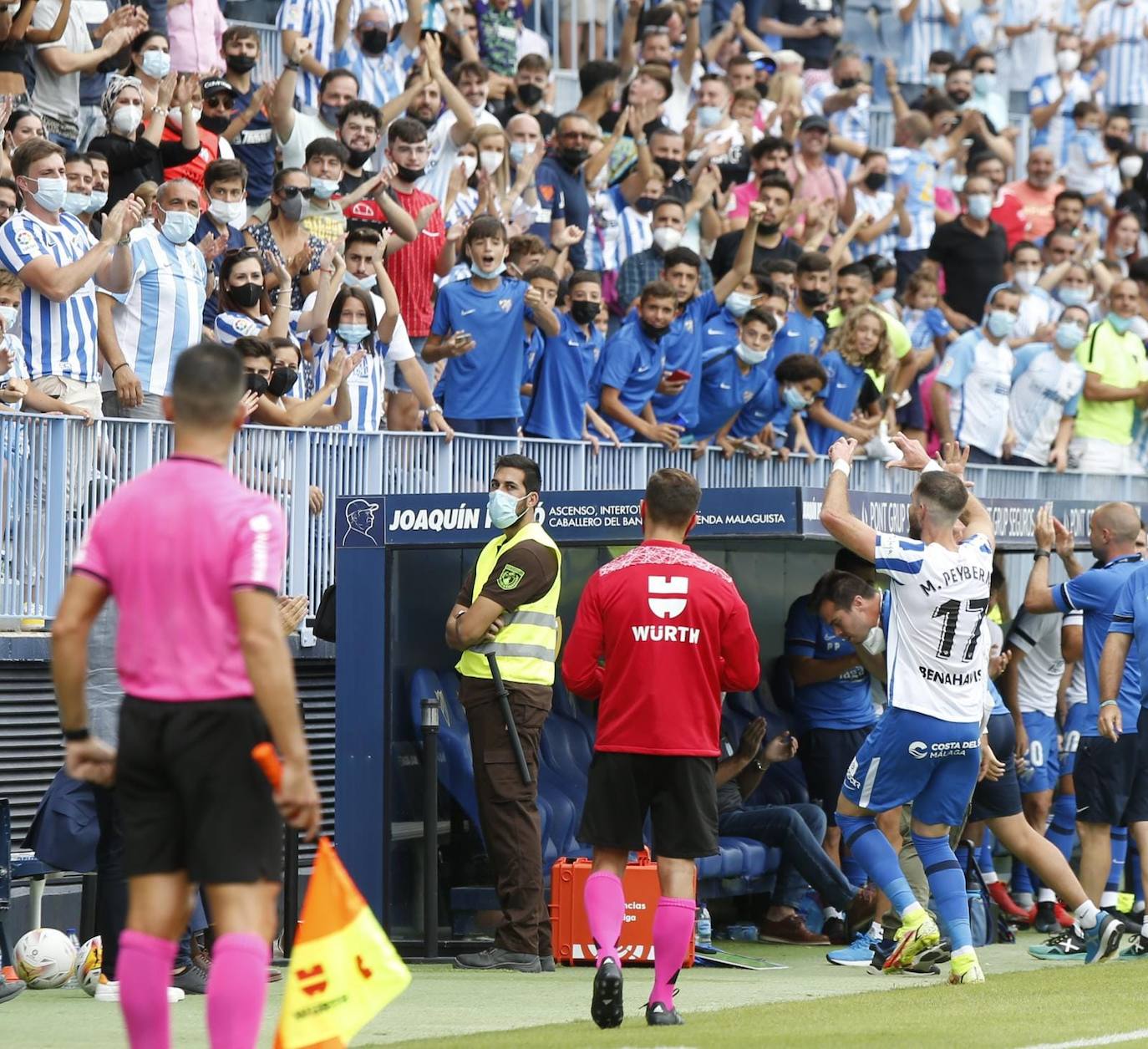 La Rosaleda acogió el encuentro sin restricciones de aforo por el covid-19 