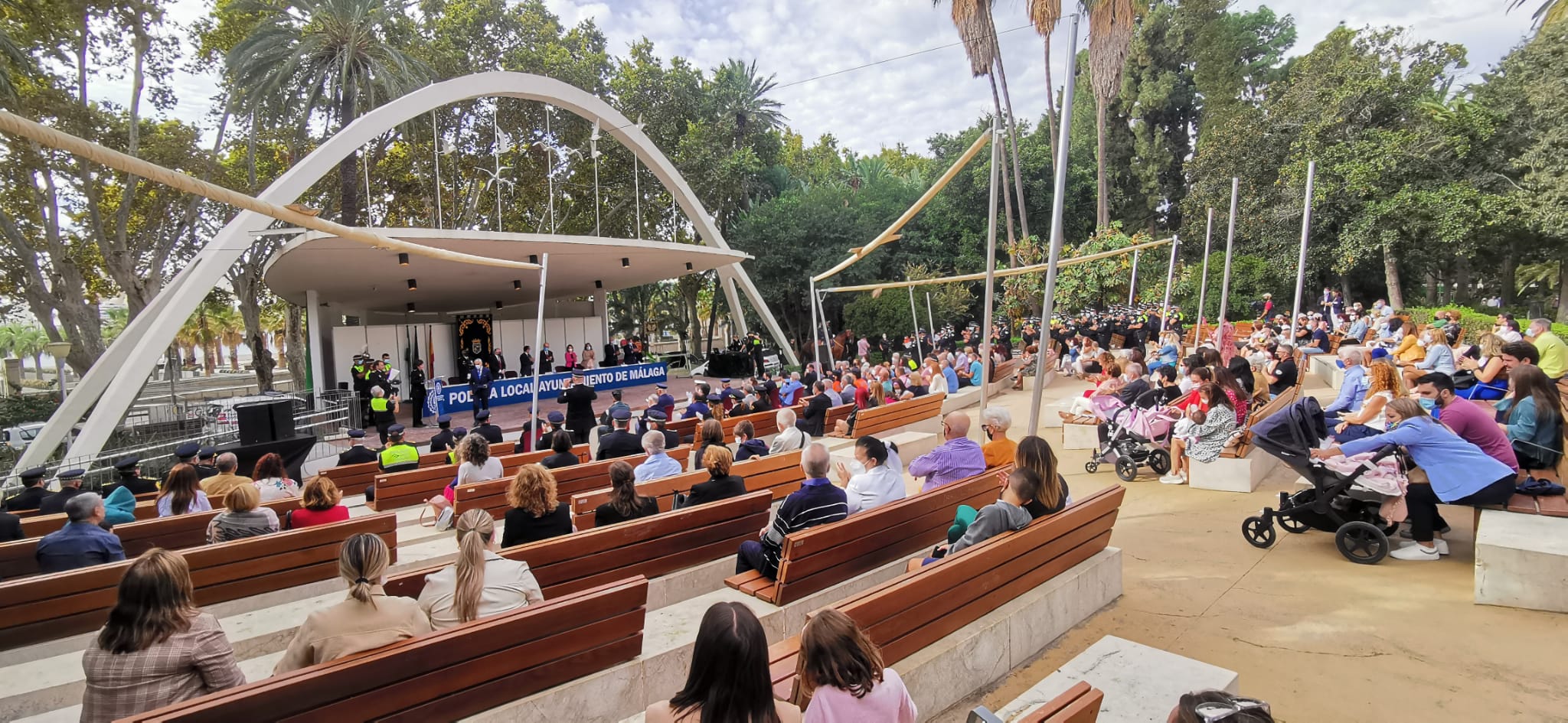 El recinto Eduardo Ocón de la capital acogió, este lunes, la celebración del acto central del patrón de la Policía Local