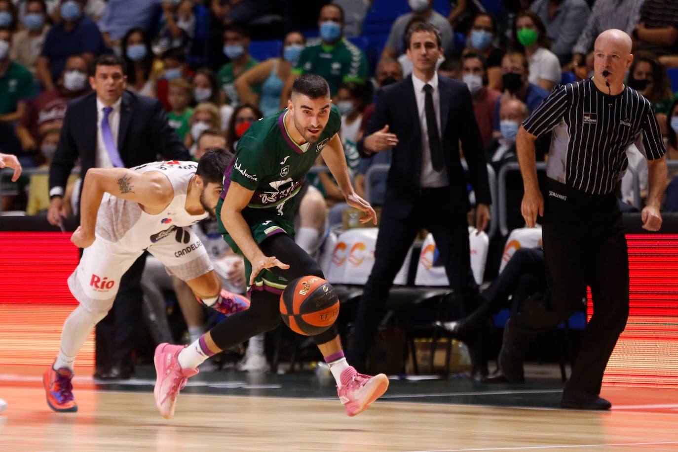 El Unicaja gana en casa al Río Breogán. 