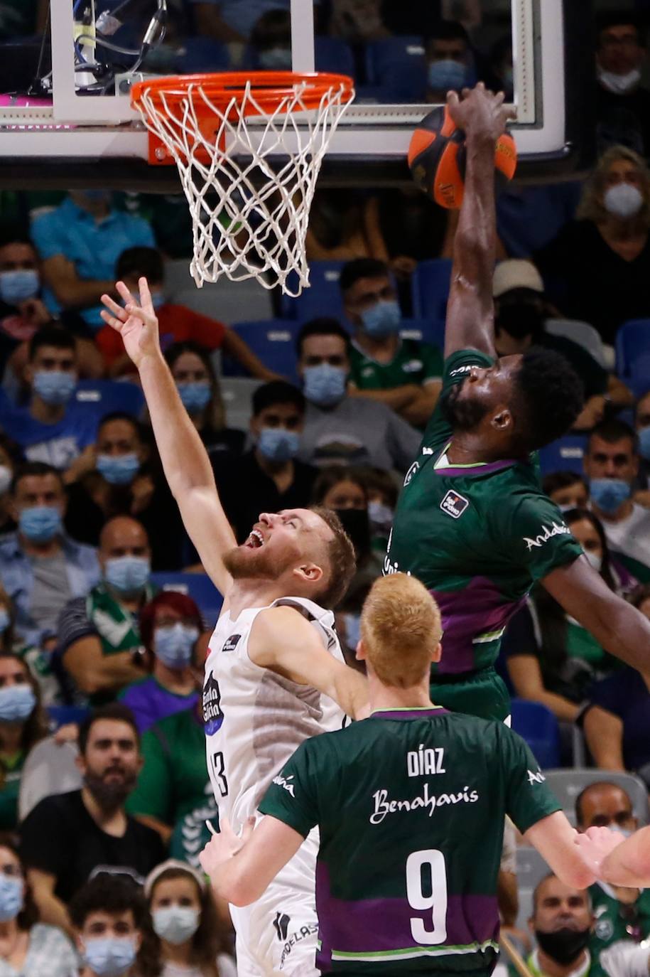 El Unicaja gana en casa al Río Breogán. 