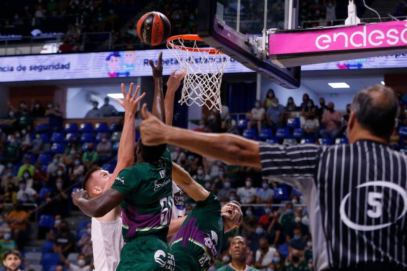 El Unicaja gana en casa al Río Breogán. 