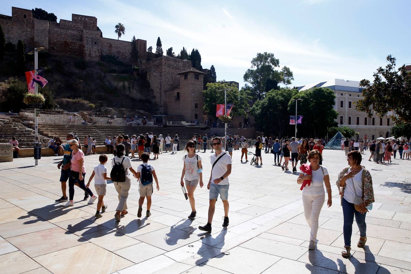 Gran ambiente este domingo en el Centro de Málaga. 