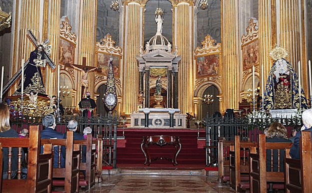 Jesús El Rico y la Virgen del Amor, el pasado Miércoles Santo, en el acto de liberación celebrado en la Catedral. 
