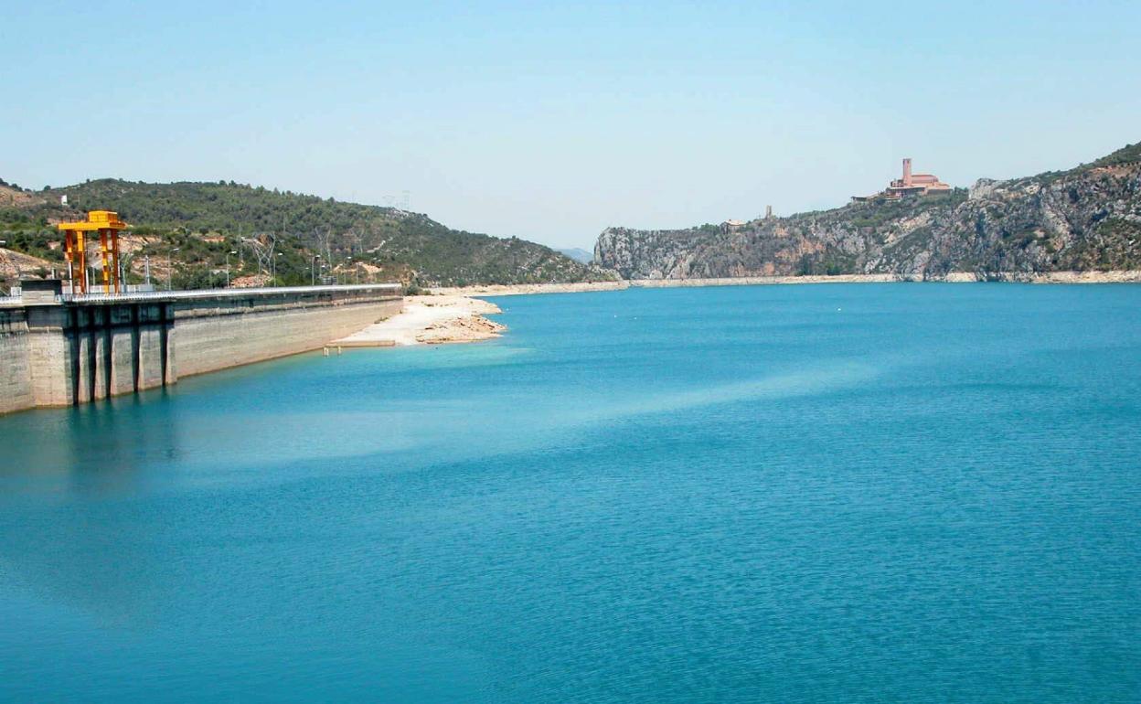 Embalse de El Grado. 