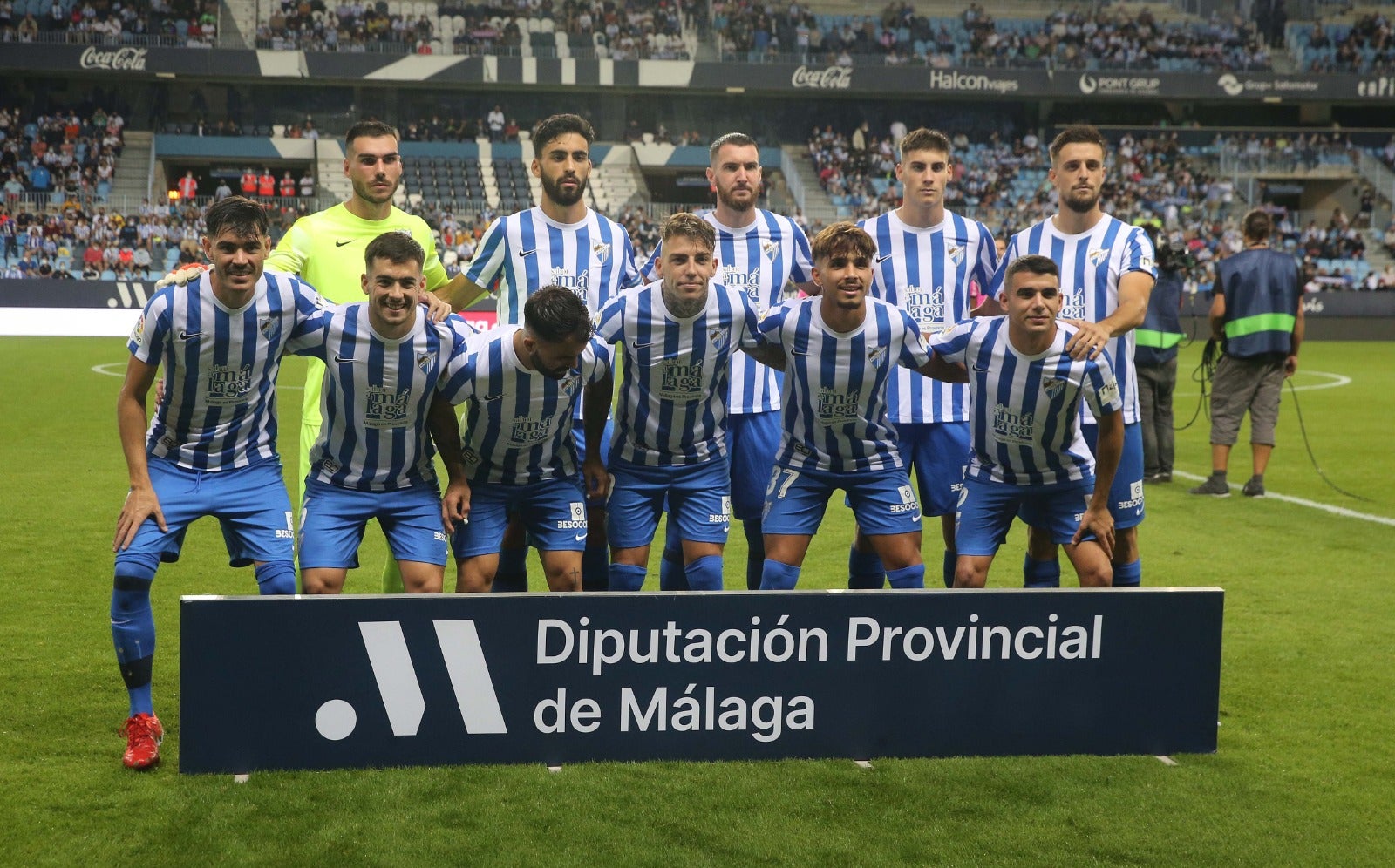 Un disputado partido en La Rosaleda