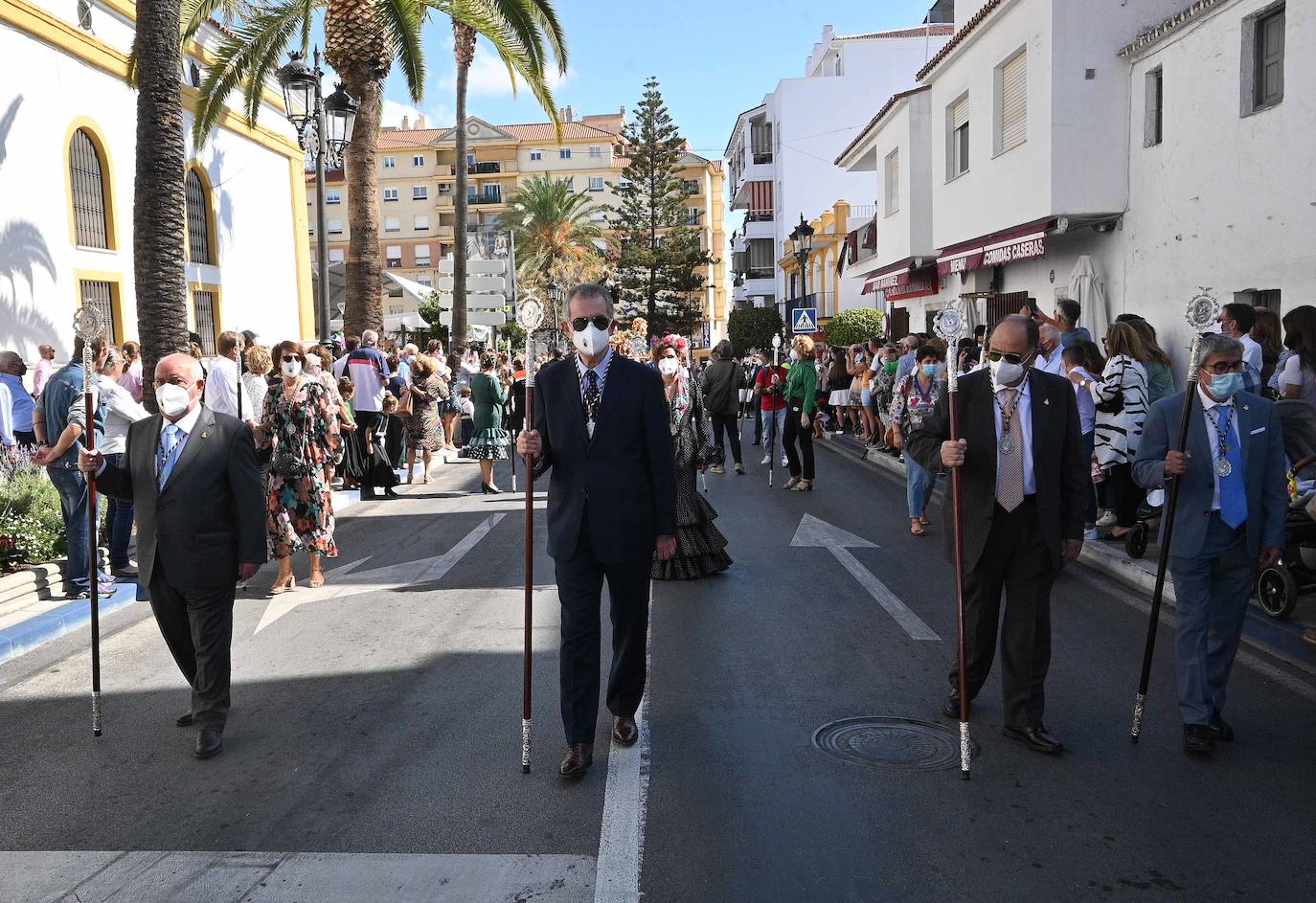 Procesión de San Pedro por las calles de Marbella. 