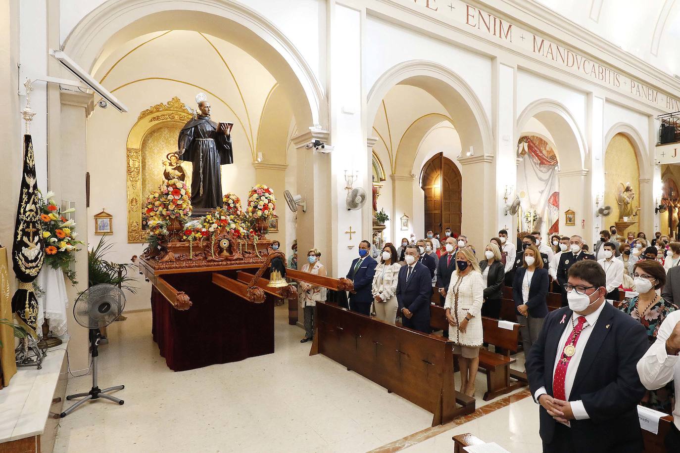 Procesión de San Pedro por las calles de Marbella. 