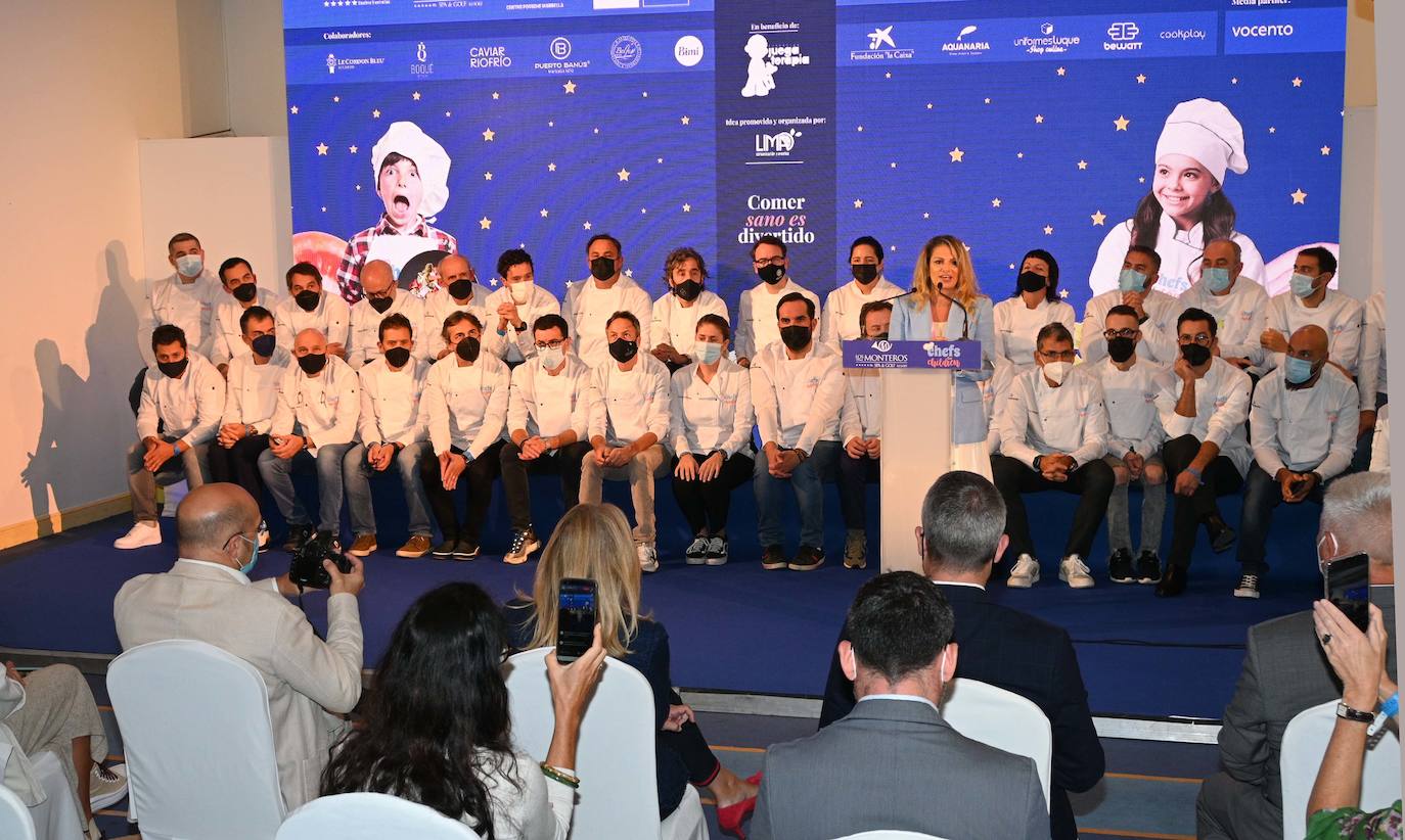 Niños de cinco colegios de la ciudad y de la Fundación Olivares han preparado platos fríos junto a una treintena de cocineros con estrella Michelin