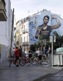 Imagen secundaria 2 - «Es inquietante que en el barrio pueda vivir un terrorista»