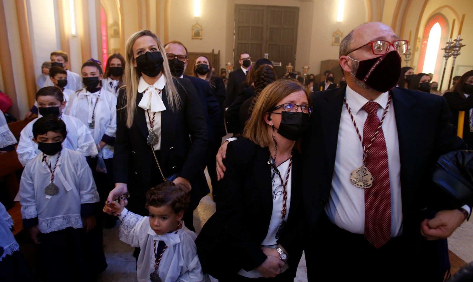 Dieciséis tronos recorren la ciudad para conmemorar el centenario de la Agrupación de Cofradías de Málaga en un evento histórico. En la imagen, Salud.