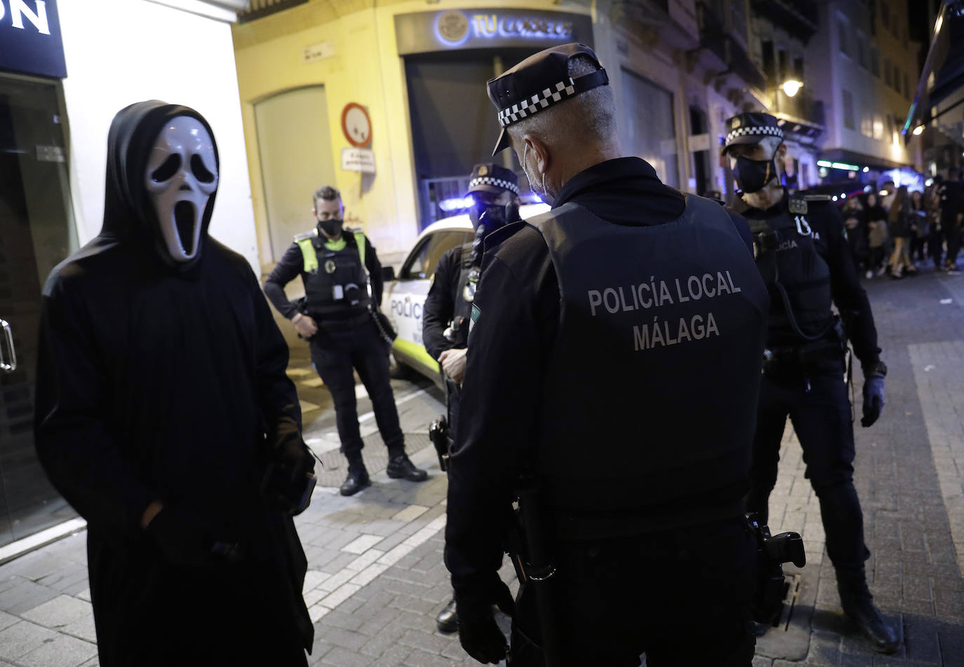 La noche de Halloween para la Policía Local de Málaga. 