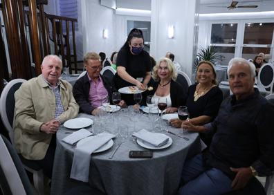 Imagen secundaria 1 - Nuria Luis, Abelardo González, Alfonso Arjona y Antonio Luque. Antonio Cabello, Antonio Marmolejo, Carmen Crespo, María Victoria Heredia y Benito Cobo.Paco Ávila, Elvira Domínguez, Carmen Torres y Adolfo Ruiz.