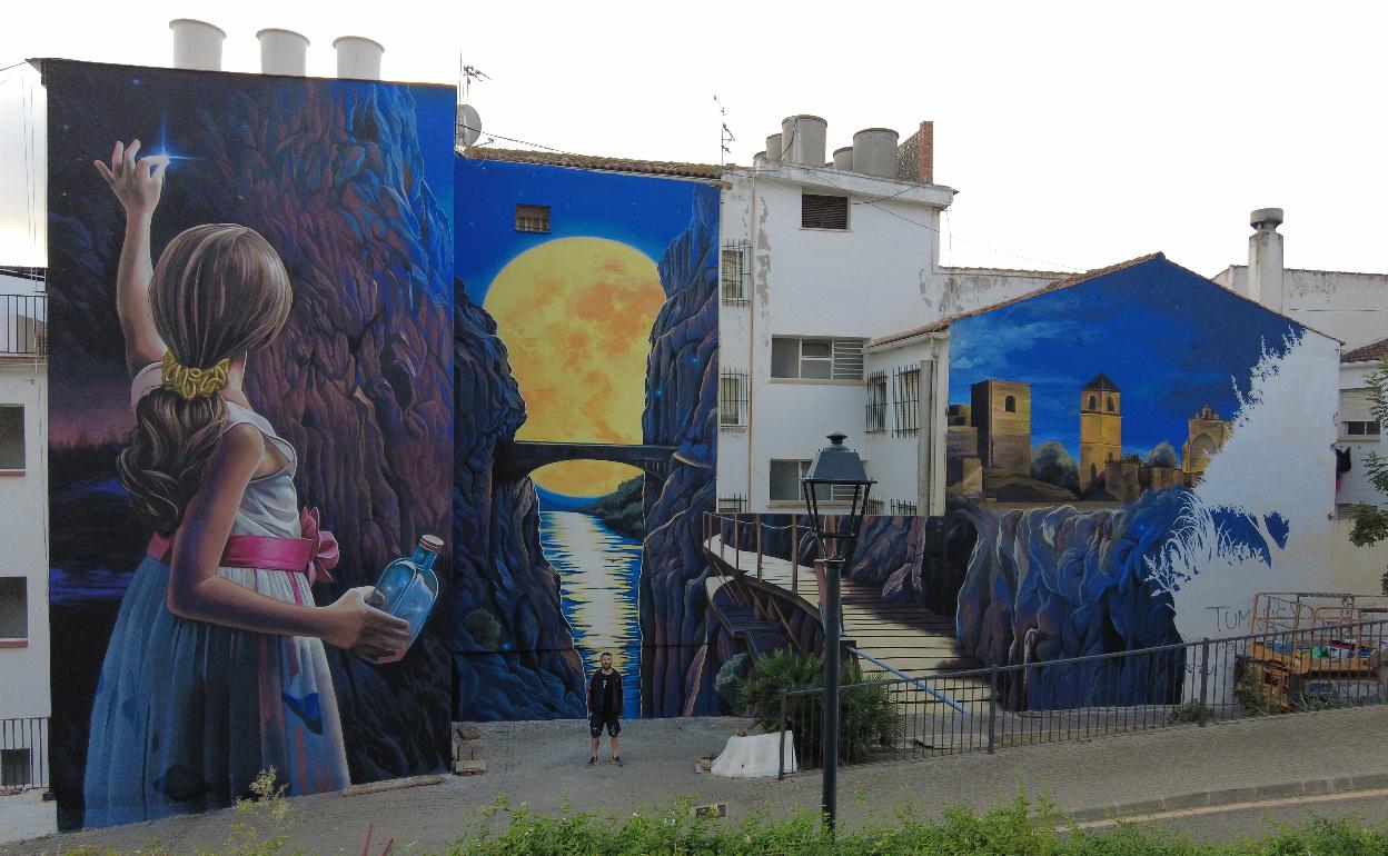 Mural de Lalone en Álora.