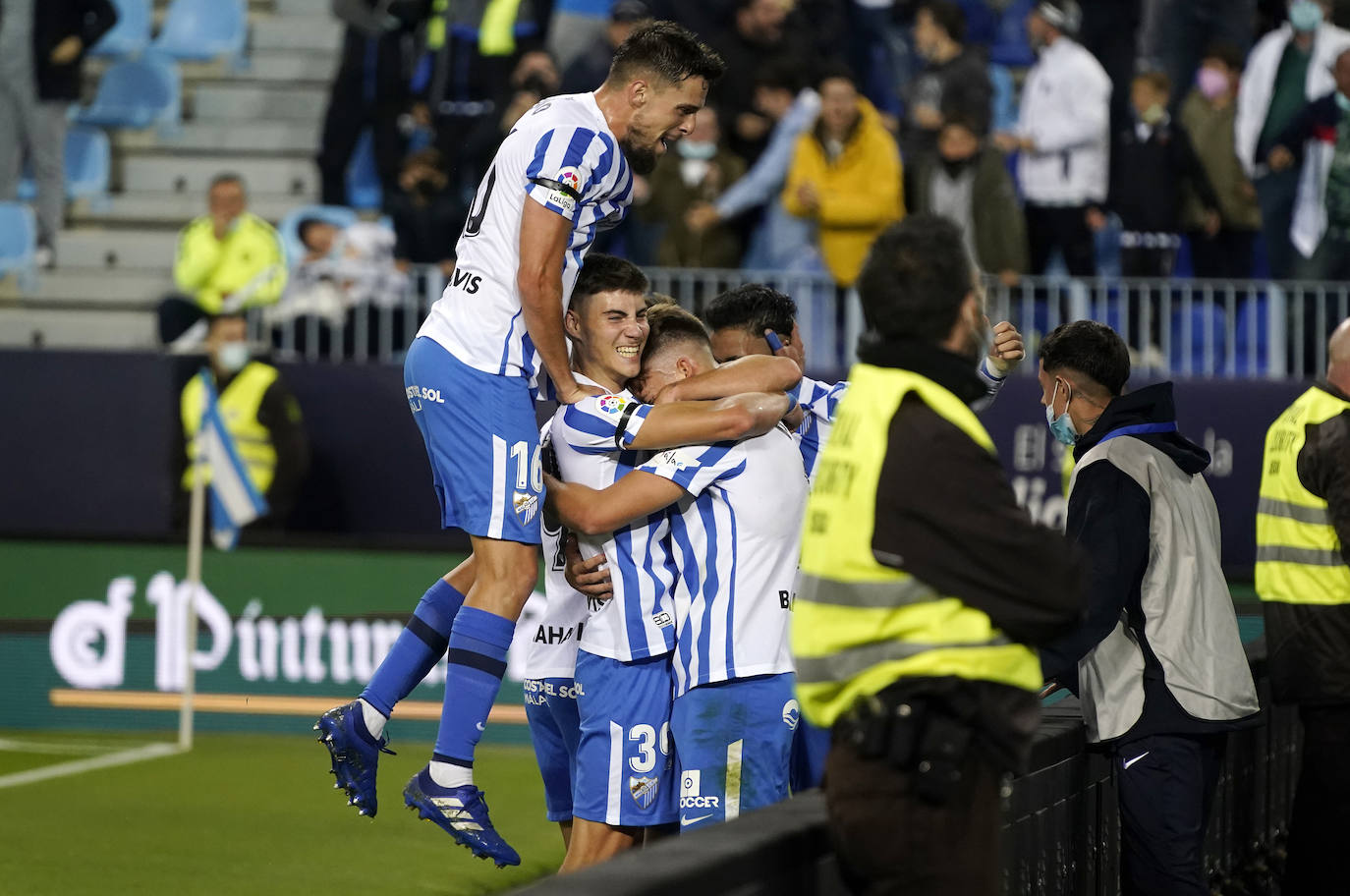 La Rosaleda volvió a mostrar un buen ambiente 