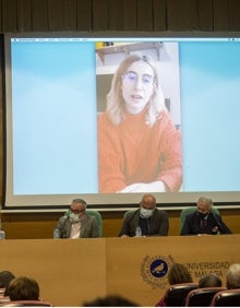 Imagen secundaria 2 - Rosaura Romero, Pablo Cantó e Irene Sierra, durante el acto. 