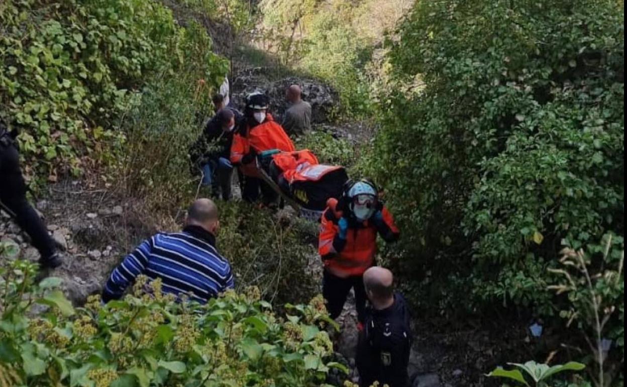 Fallece una turista tras sufrir una caída en el entorno de una de las dos vías ferratas del Tajo