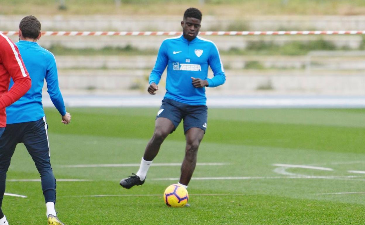 Alfred N'Diaye, en un entrenamiento cuando era jugador del Málaga.