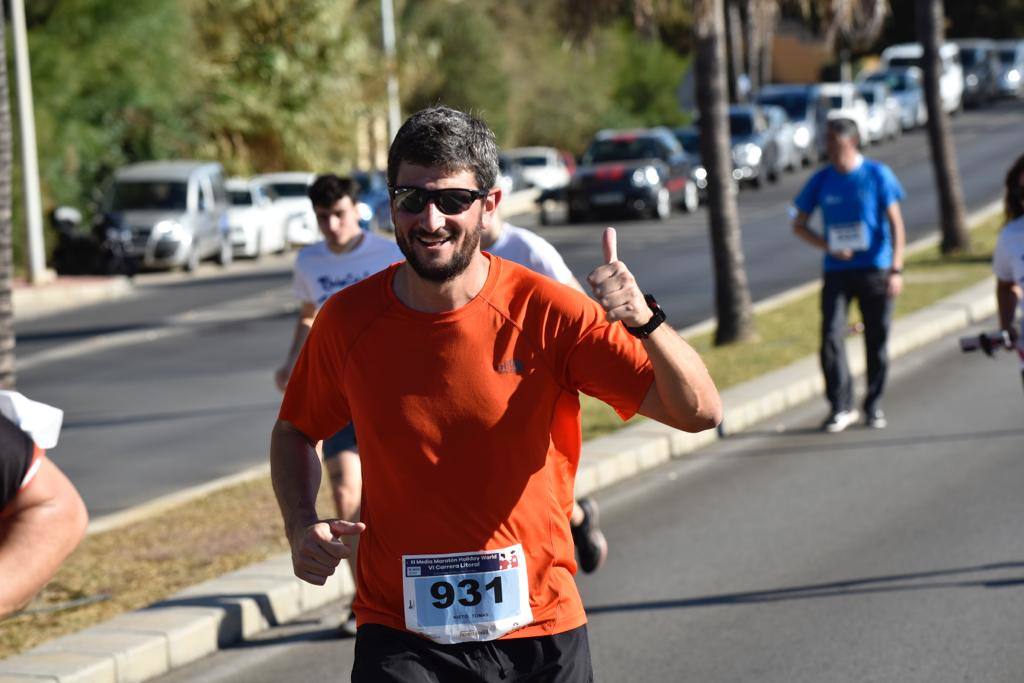 La Carrera Litoral Holiday World cuenta, como en cada edición, con tres modalidades diferentes en la carrera: de 21 kilómetros (media maratón), y de 10 y 5 kilómetros, pensados para pasear y para los niños. También se podía colaborar con dorsal 0