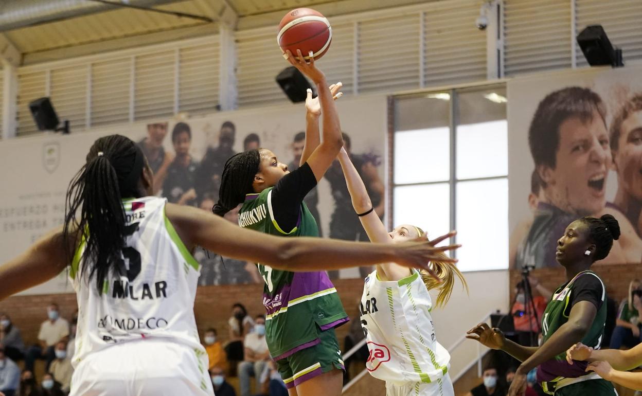 El Unicaja se alza hasta el tercer puesto al conseguir su sexta victoria