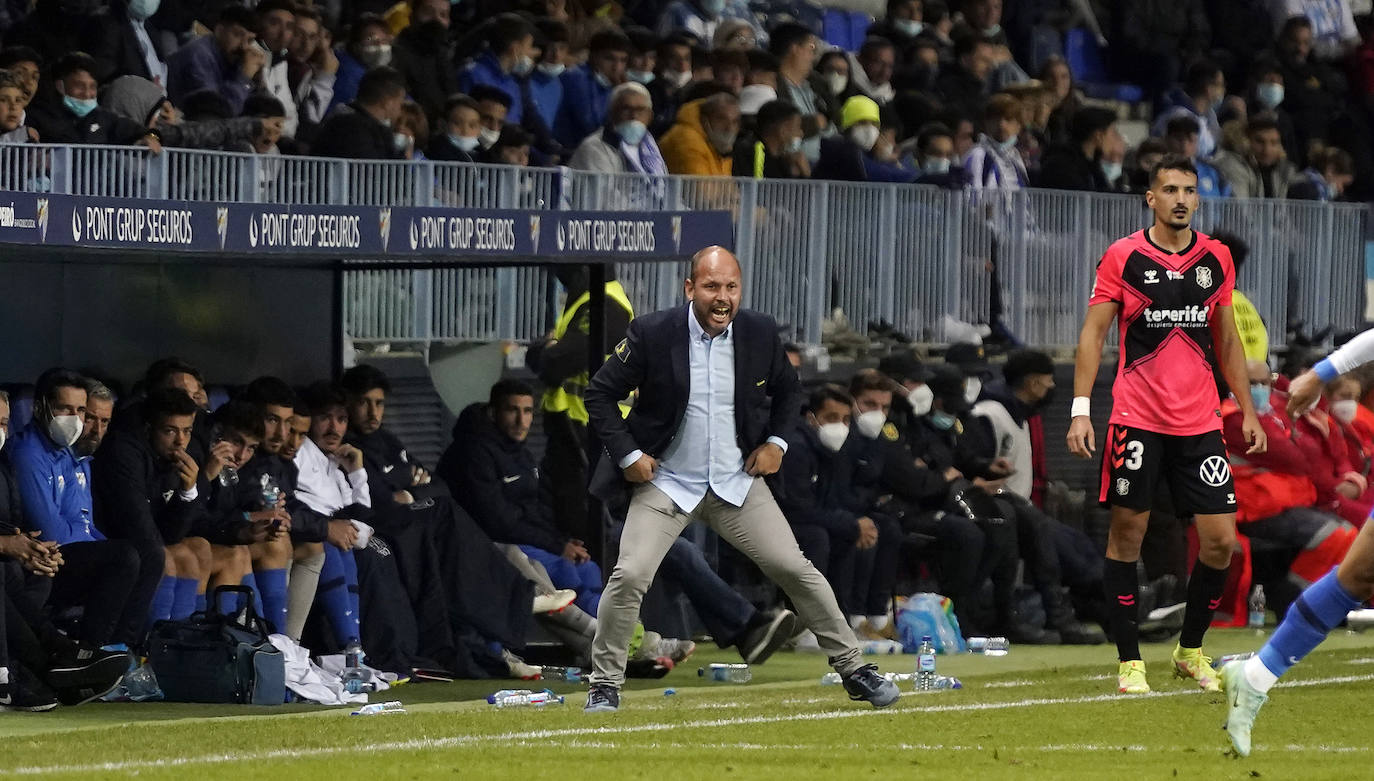 El Málaga se adelantó en el marcador con un gol de penalti 