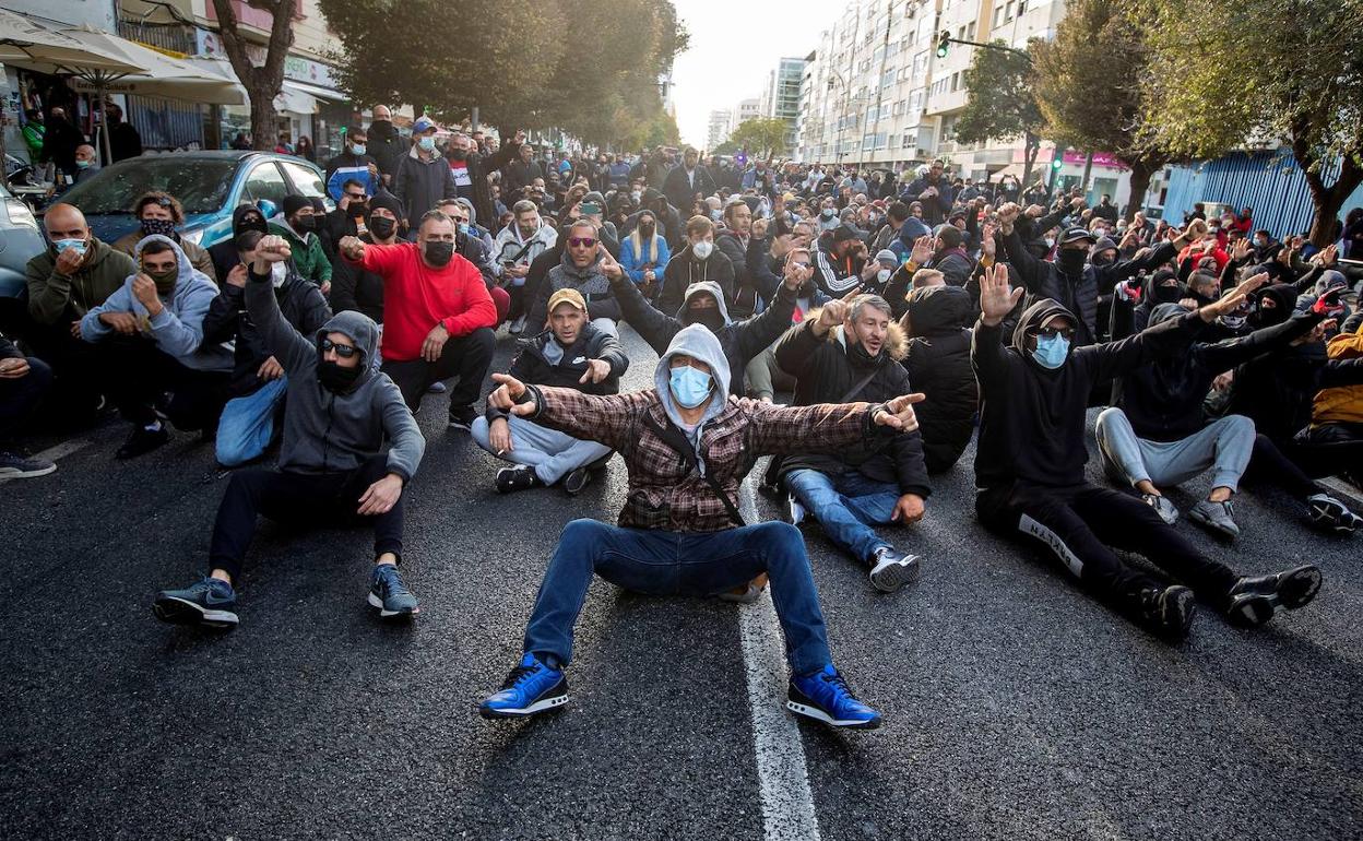 Protestas de los trabajadores del sector del metal en Cádiz. 