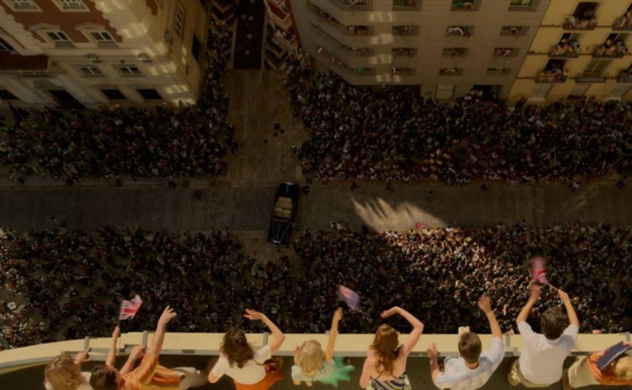 Una de las escenas de la cuarta temporada de 'The Crown', desde la última planta del Málaga Palacio.