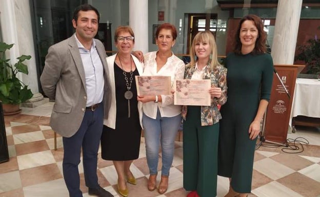 Imagen principal - Viaje a Úbeda y entrega de los premios en Archidona. 